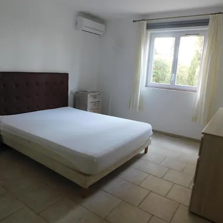 54 - Aiguebelle 250m Appartement Le Lavandou