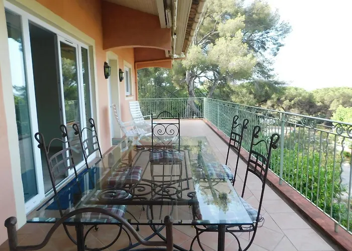 Apartment 54 - Aiguebelle 250m Le Lavandou