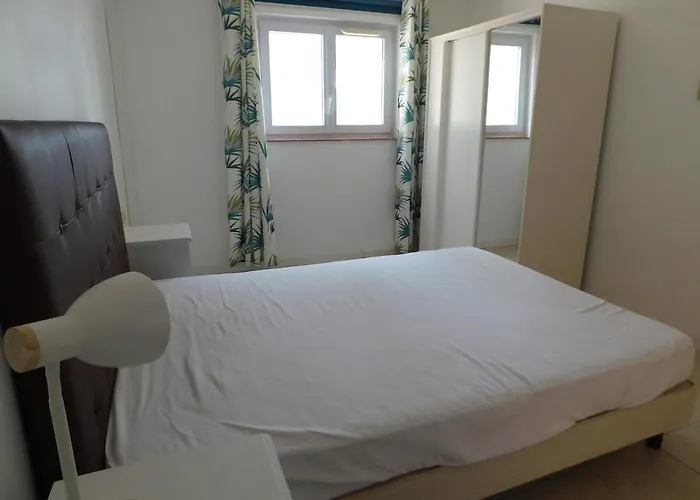 54 - Aiguebelle 250m Apartment Le Lavandou